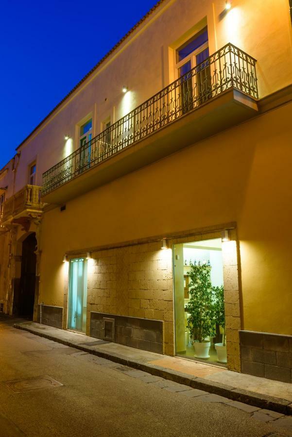 Bed and Breakfast Bocca Di Bacco Cimitile Exterior foto