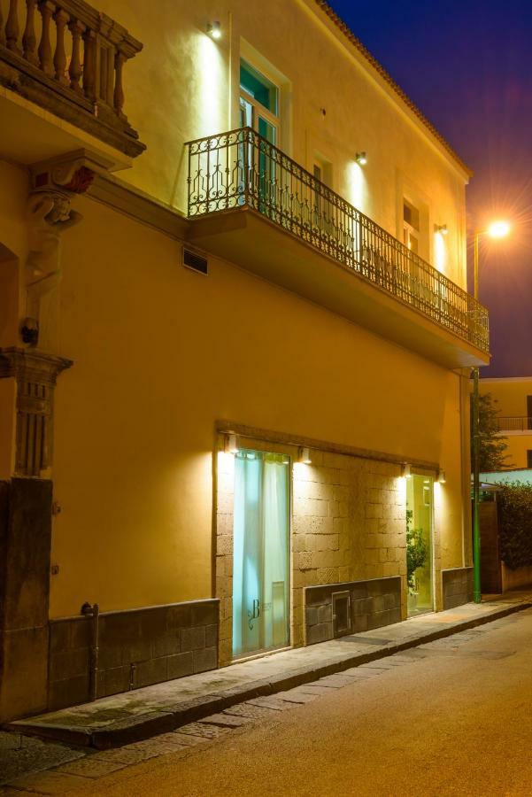 Bed and Breakfast Bocca Di Bacco Cimitile Exterior foto